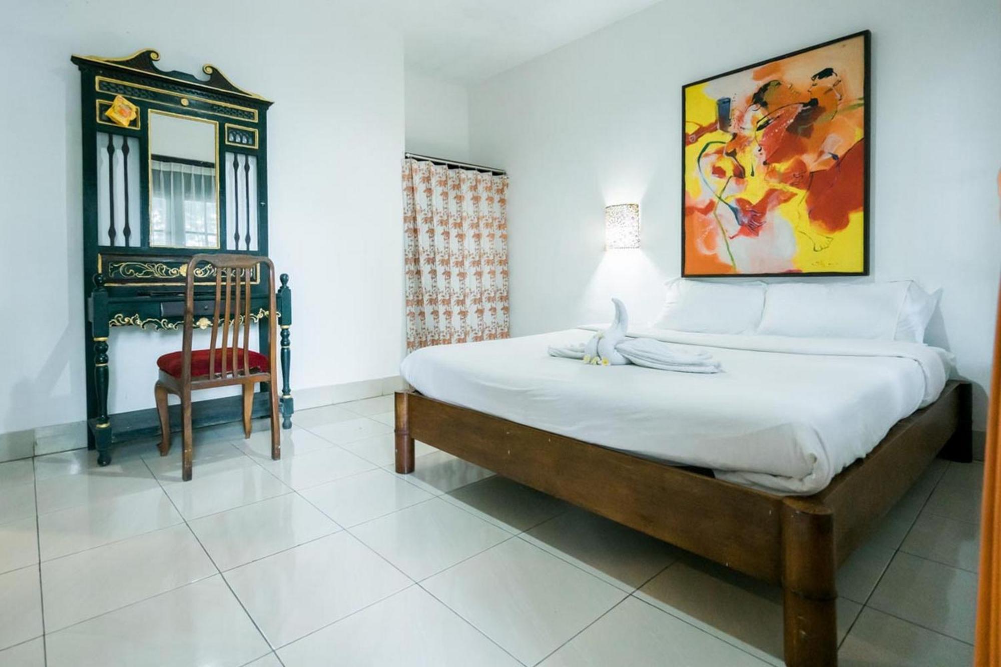 Urbanview Hotel Ananda Beach Sanur מראה חיצוני תמונה