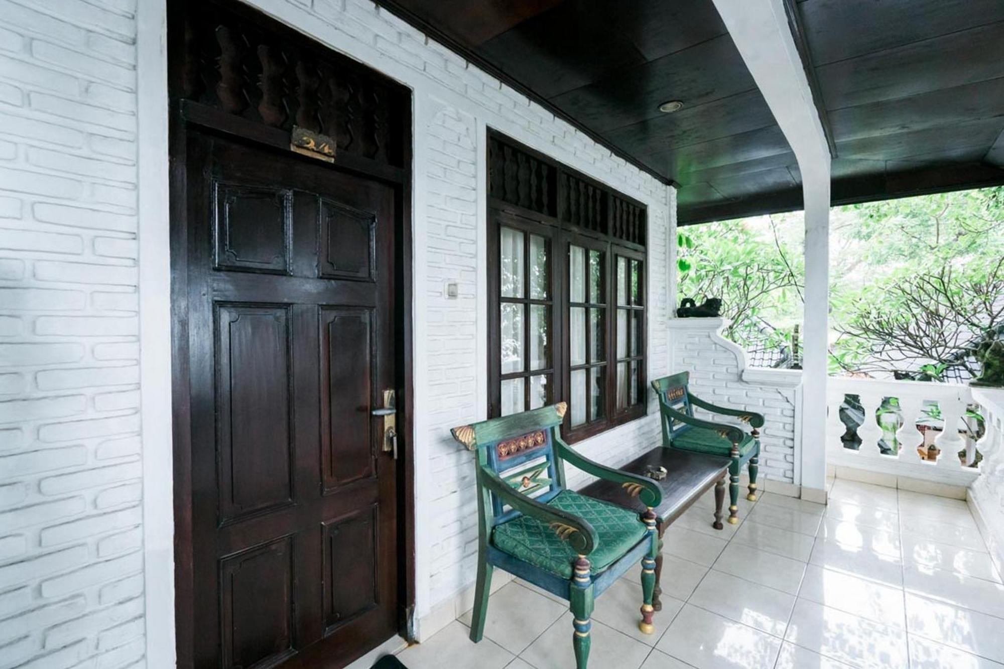 Urbanview Hotel Ananda Beach Sanur מראה חיצוני תמונה