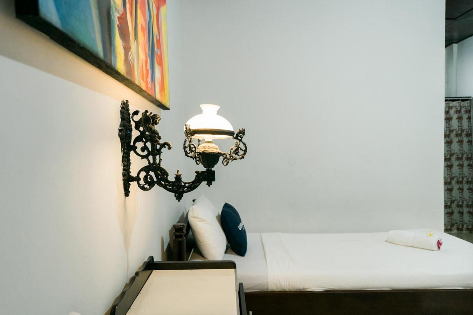 Urbanview Hotel Ananda Beach Sanur מראה חיצוני תמונה