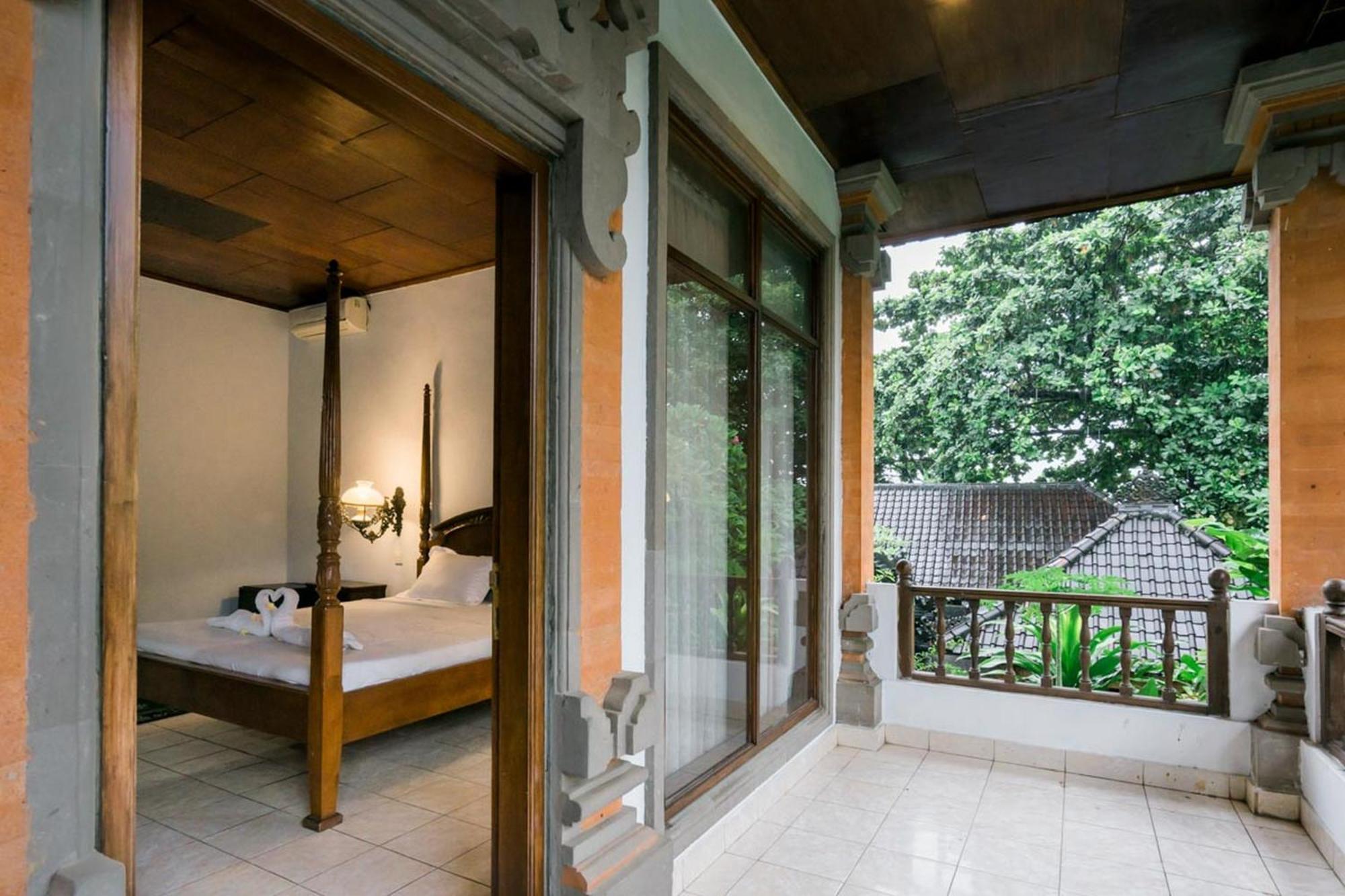 Urbanview Hotel Ananda Beach Sanur מראה חיצוני תמונה